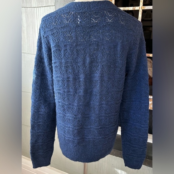 Croft & Barrow Pointelle Button-Front Cardigan Blue Black Size Small - Picture 5 of 6